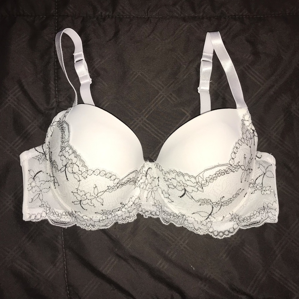White & Black Pure Beauty by Rene Rofe Bra
